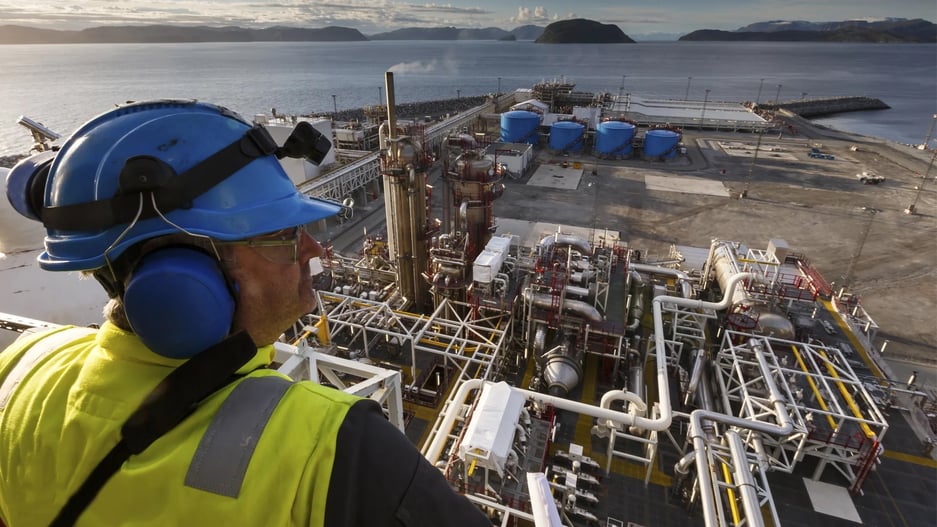 Oil worker gas detection rental