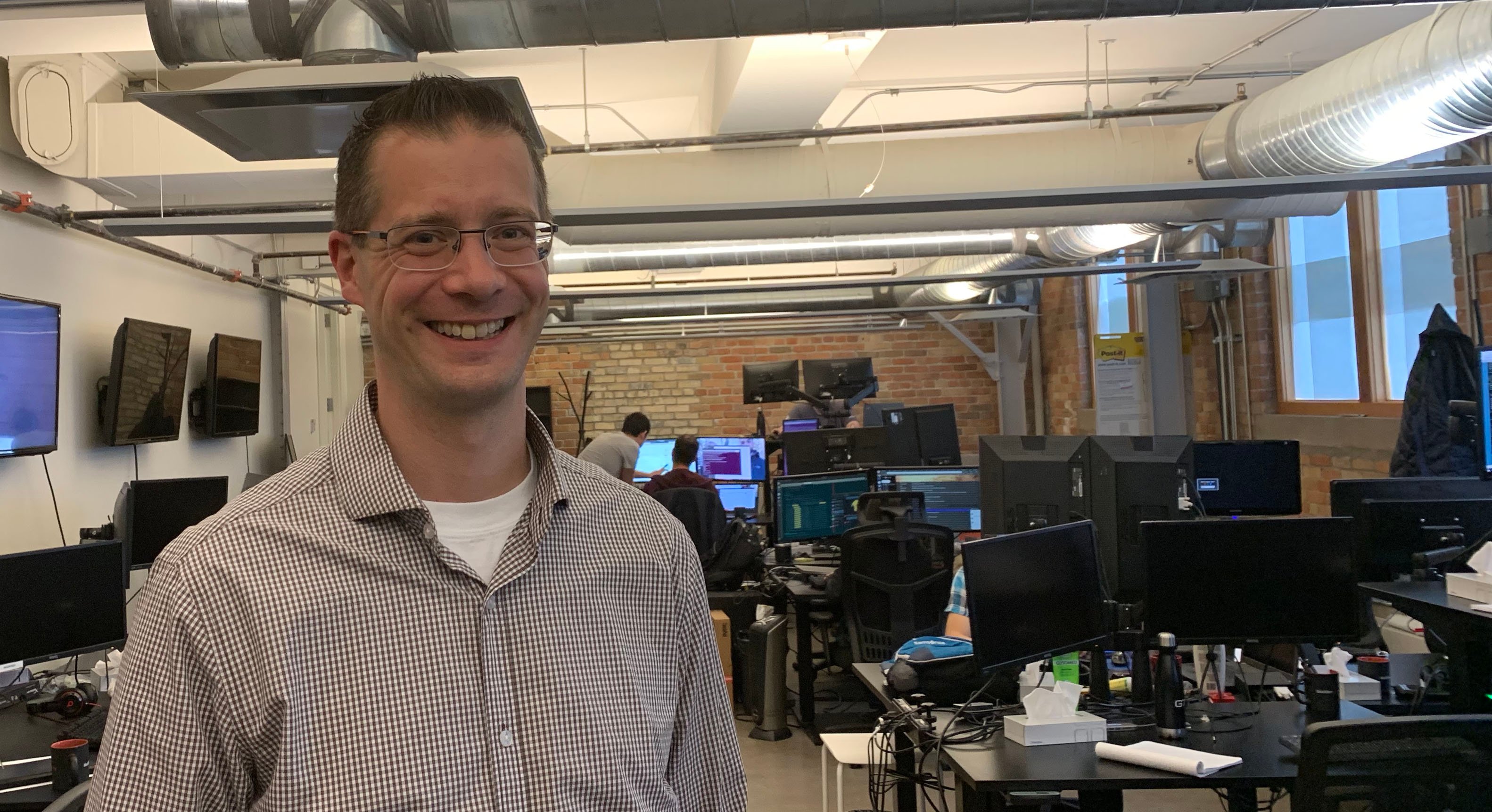 immagine banner di John