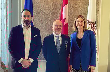 cody-slater-team-queens-medaglia-al-giubileo-di-platino