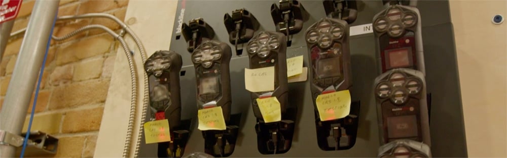 Il dispositivo è in fase di test di qualità presso Blackline Safety.