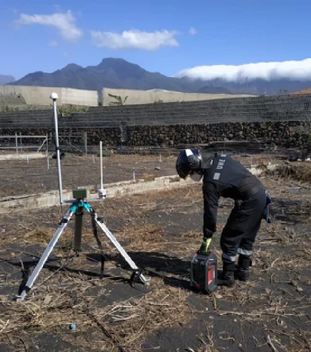 Protezione dei soccorritori e delle comunità durante l'eruzione del vulcano La Palma